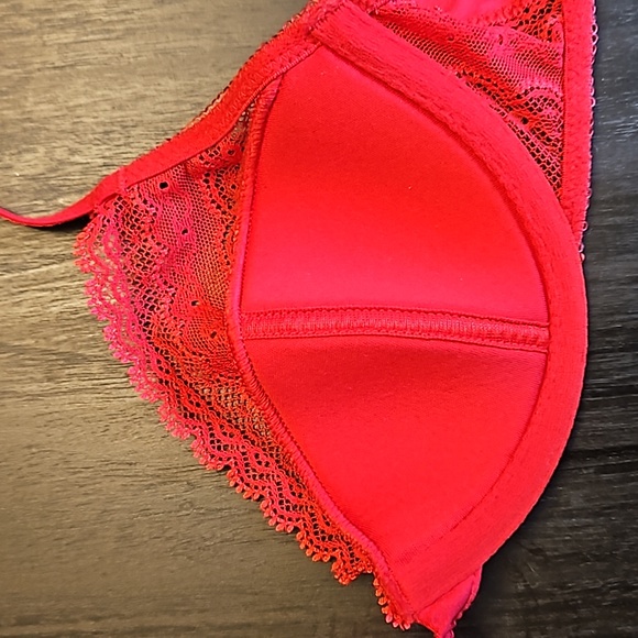 GapBody Lace Bra - Picture 5 of 7